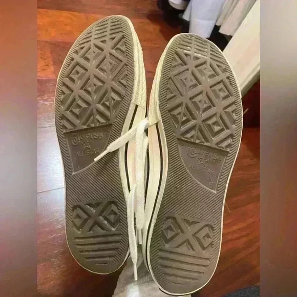 CONVERSE
Purple Chuck 70 Low Top Sneakers Size 8 women’s/mens 6 - Picture 8 of 9